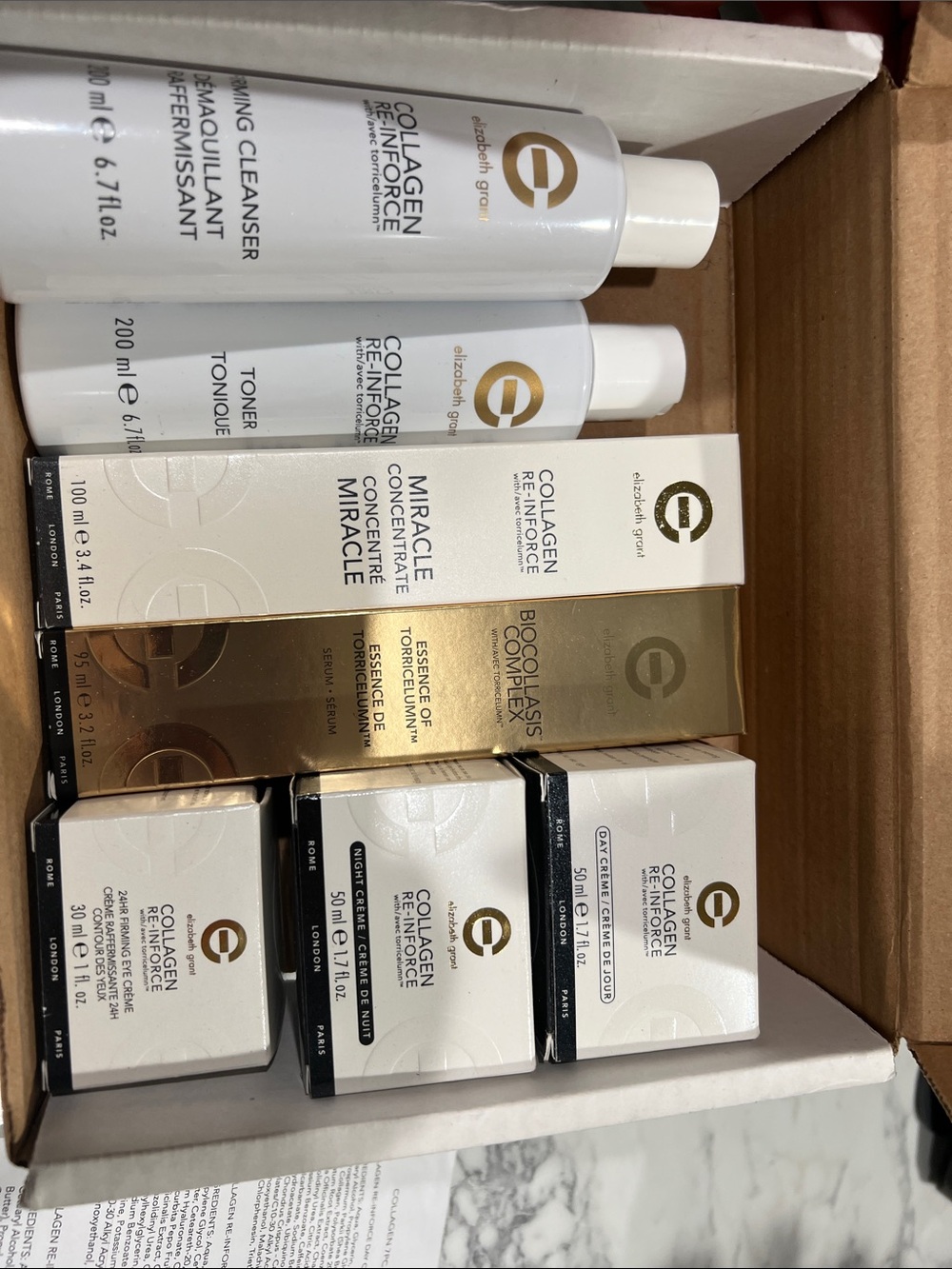 Elizabeth Grant Collagen ReinfoRcE Skincare Set - White & Gold 7 piece set